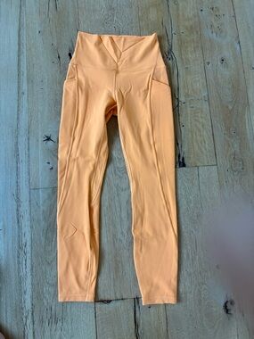 lululemon Orange 25” Leggings. Size 4